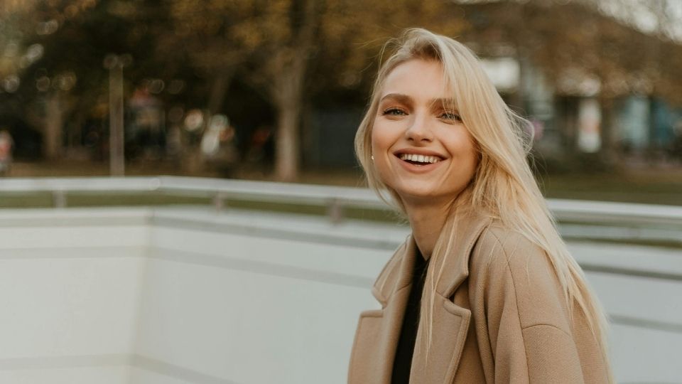What Is SMART Recovery a woman enjoys being sober during recovery.